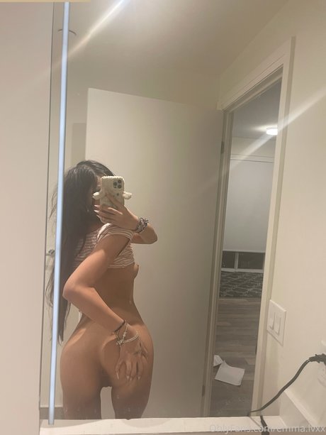 Emma Lvxx  ヌード女優 画像