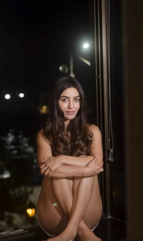 Nehhaa Malik 最高のモデル 画像