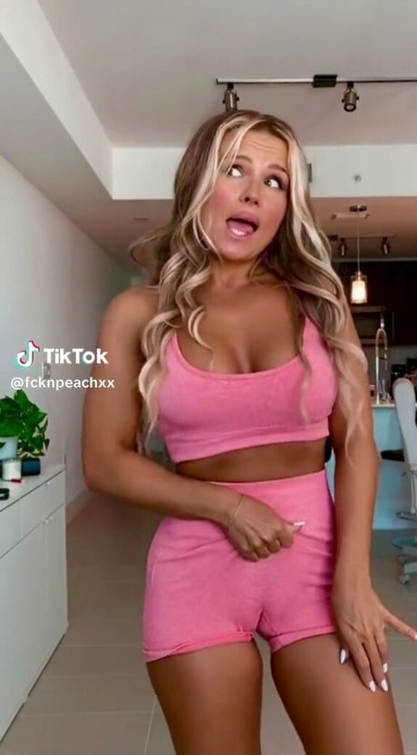 Fcknpeach 素敵なモデル 画像