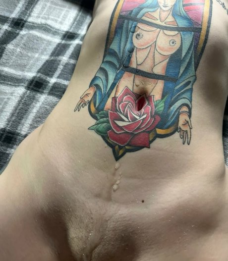 marceline vox 裸のスター 写真