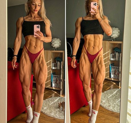 Paulina Zawlocka 無料スター 画像