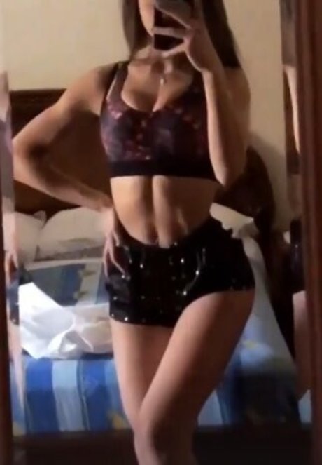 Giulia Corrado ポルノ女優 写真