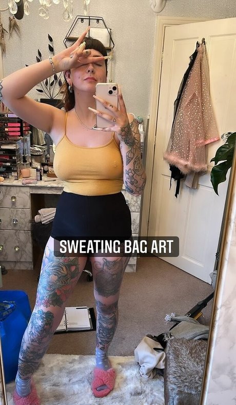 Danielle Hunt アート女優 ギャラリー