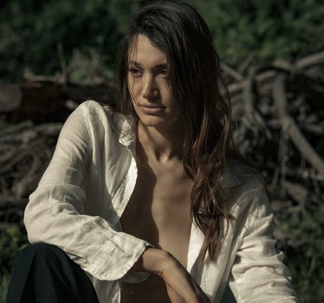 Shira Aizner エロティックなスター 画像