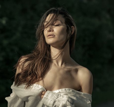 Shira Aizner セクシーモデル 画像
