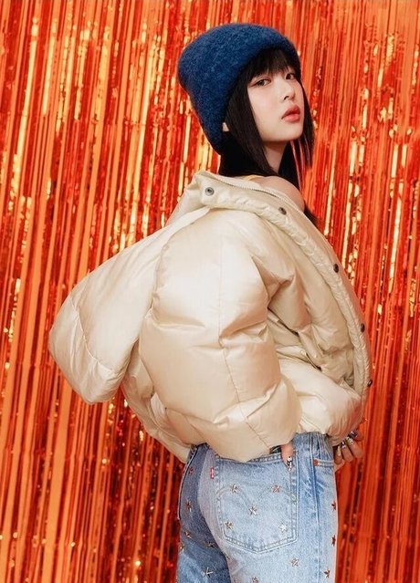 Hanni Pham トップスター 写真