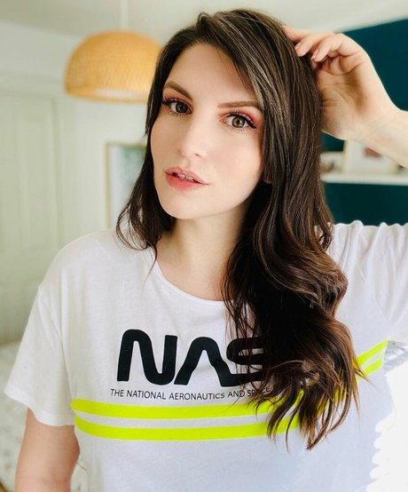 katestark 完璧な女優 画像