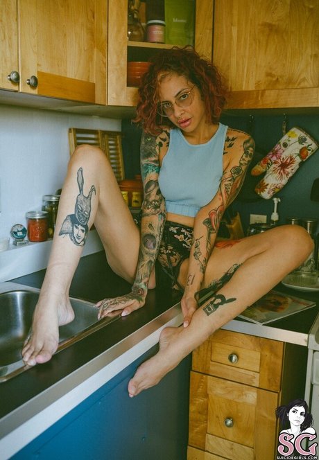 小さなお尻のOnlyFans 美しいヌード 写真