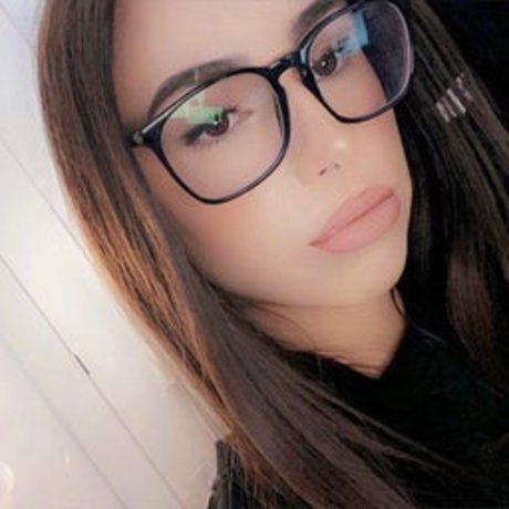 Danielalzj セクシーなポルノスター 写真