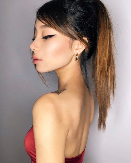 Mari Bambei  かわいいスター 画像