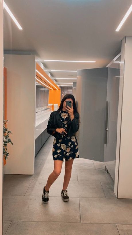 Veronica Marcelino エロティック女優 ギャラリー