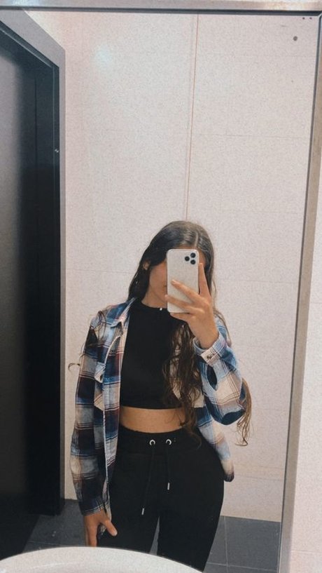 Veronica Marcelino セックスモデル 写真
