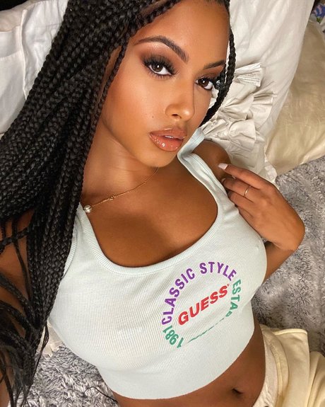 Jonica Keating 女優 ギャラリー
