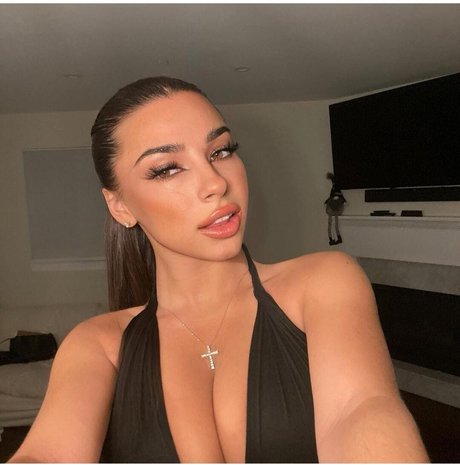 アマチュア3P OnlyFans 美しいヌード 画像