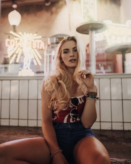 Alrun Steiner ヌード女優 画像