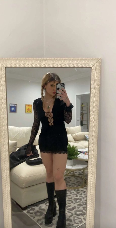 Bailey Rose ホットなポルノスター 写真