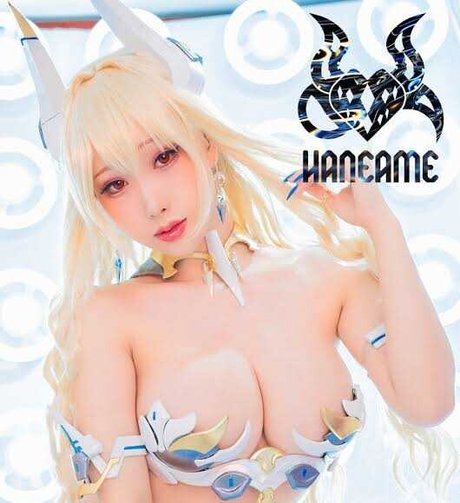 Haneame 裸のポルノスター 写真