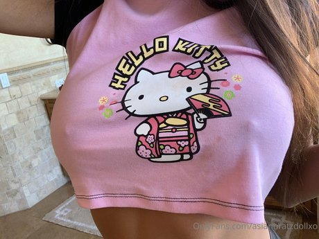 Kaitlyn Nguyen 無料女優 画像