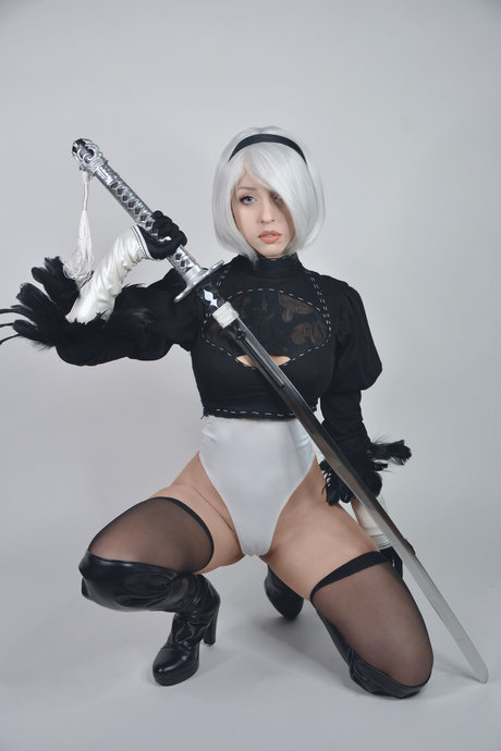 Aoy queen ポルノスター アート 写真