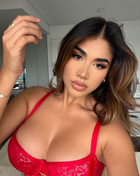 Maria Perez エロティックなスター 画像