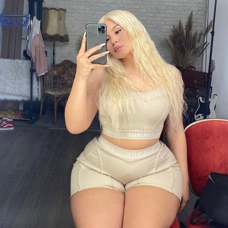 Valeria Vendetta 最高のスター 画像