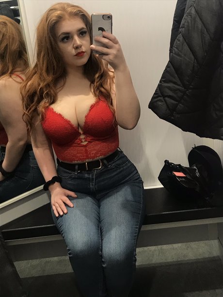 Basicallycatx かわいいポルノスター 写真