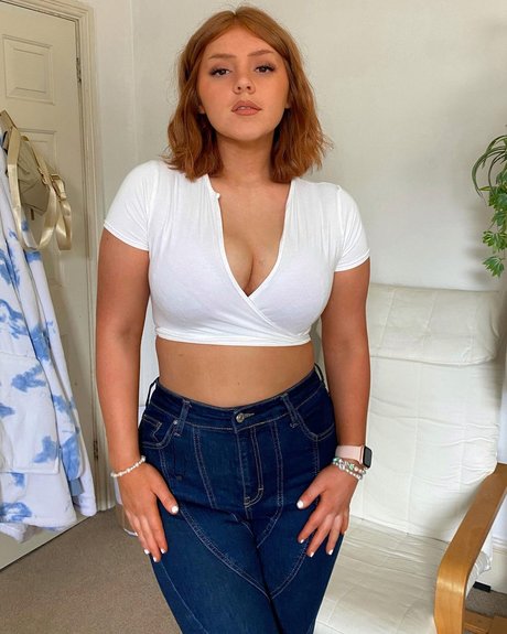 Basicallycatx  top profile image