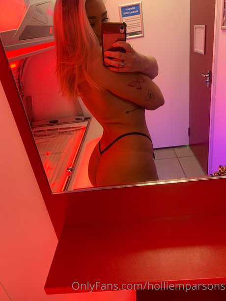 Hollie M Parsons セックスモデル ギャラリー