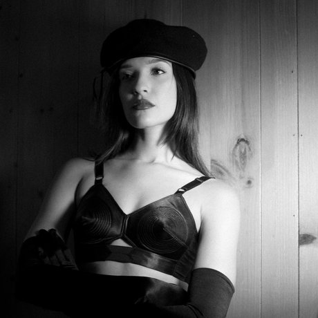 黒人妊婦OnlyFans 美しいヌード 写真