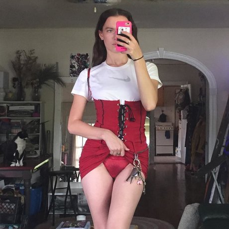 Brooke Lynn Mitchell ポルノモデル 写真