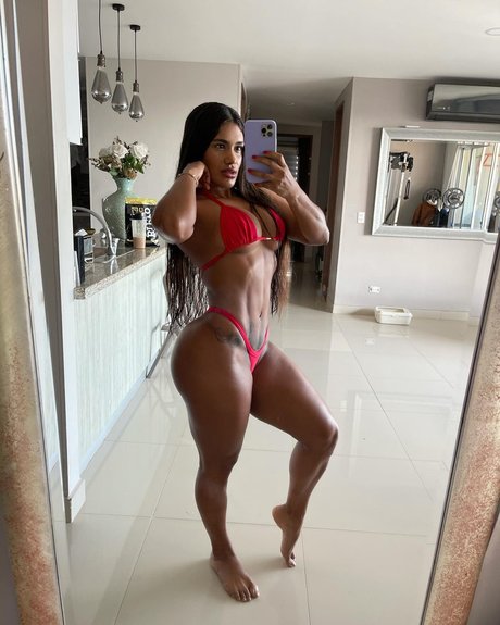Sunny Doria Vargas 最高のモデル 写真