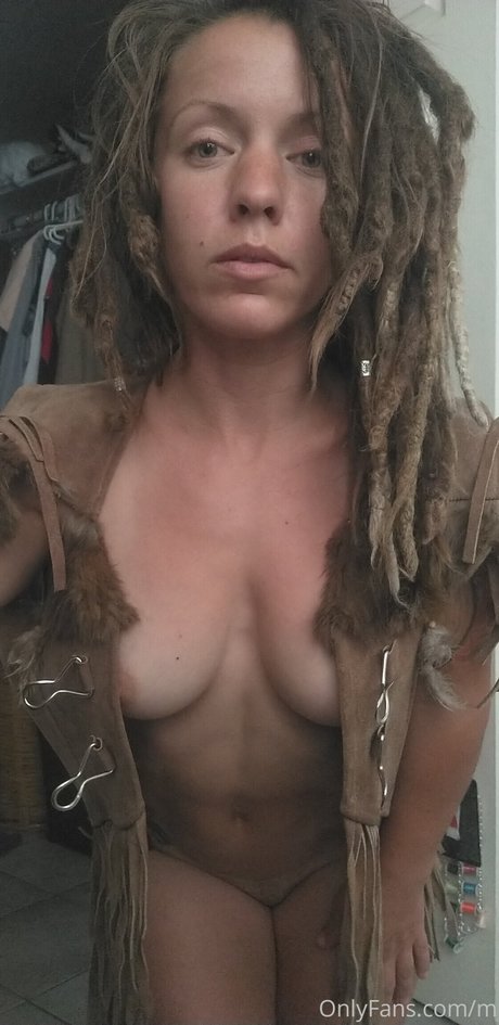 Amanda Loy top profile image