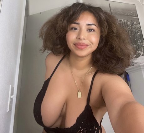 Sarai Fonseca  かわいいモデル 写真