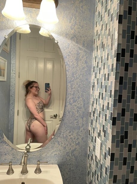 Danielle Delgado エロティックなモデル 写真
