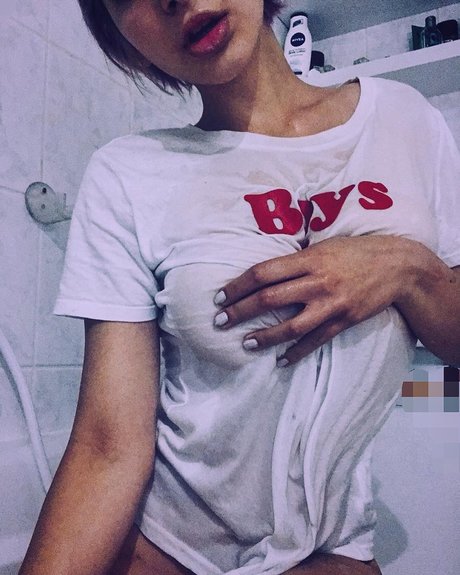 スワッピング オンリーファンズ 美しいxxx 画像