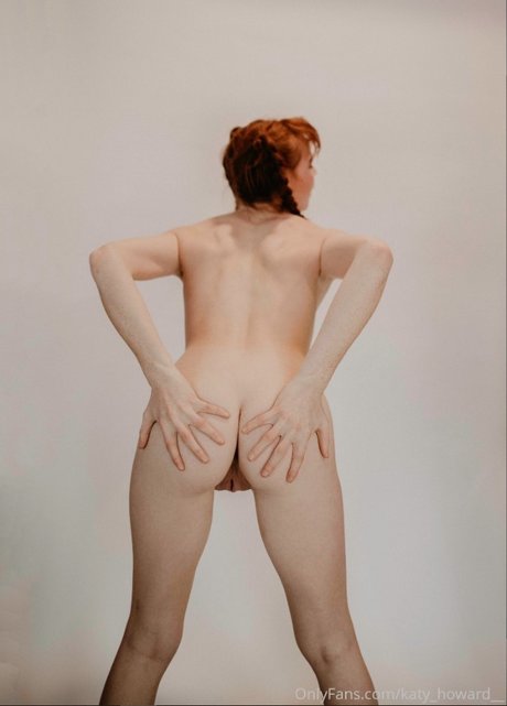 Katy Howard かわいいモデル 写真