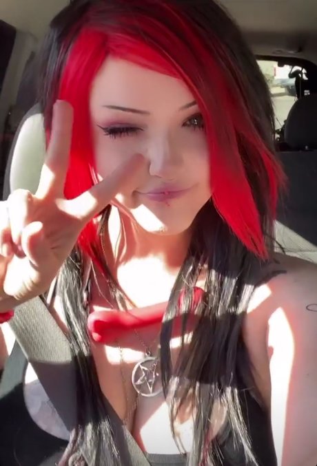 Succubus Sushi 女優 写真