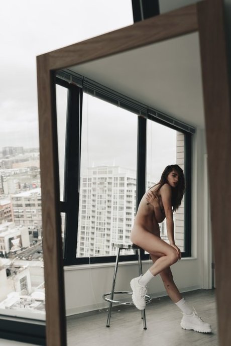 Aubrea Jojola アートモデル 写真