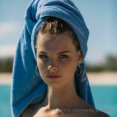 Mariia Arsentieva セックスモデル 画像