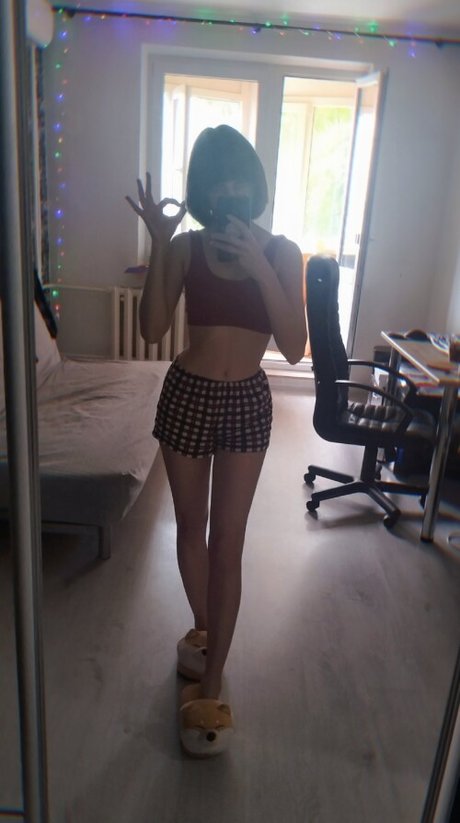 Owllit ヌード女優 写真
