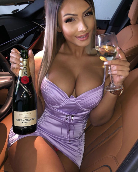 Vasilka Vazzzlegramm top profile image