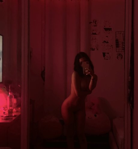 Camcriesincum 美しいモデル 写真