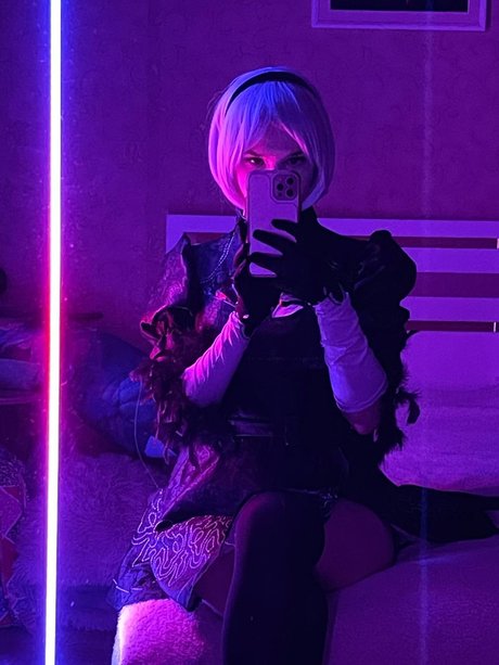 Eva Gros  アートモデル 画像