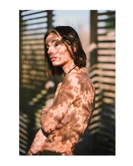 Roxane Eylaud  独占女優 画像