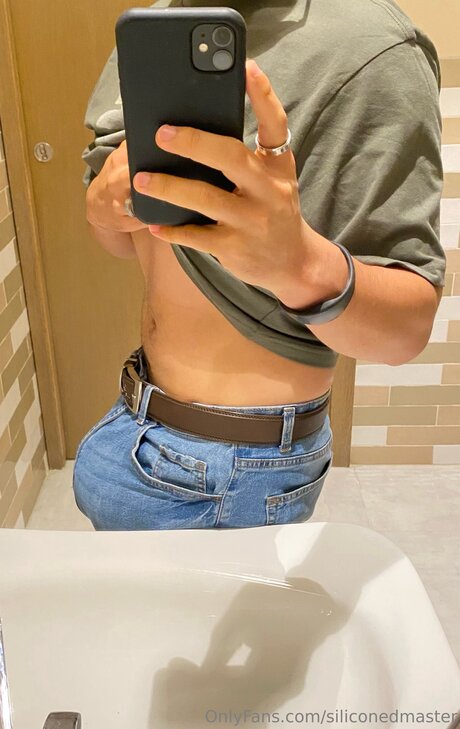 Siliconedmaster セクシーなスター 写真