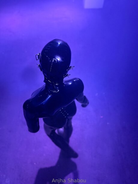 Anjhashabou ポルノスター 写真
