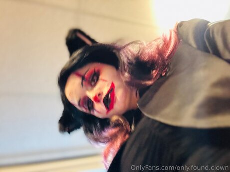Only Found Clown ポルノスター 素敵 画像