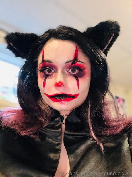 Only Found Clown ホットスター 画像