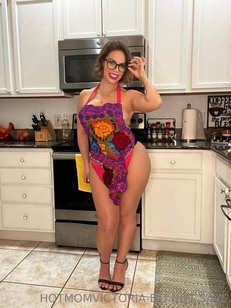 Victoria Valentin ポルノスター 写真
