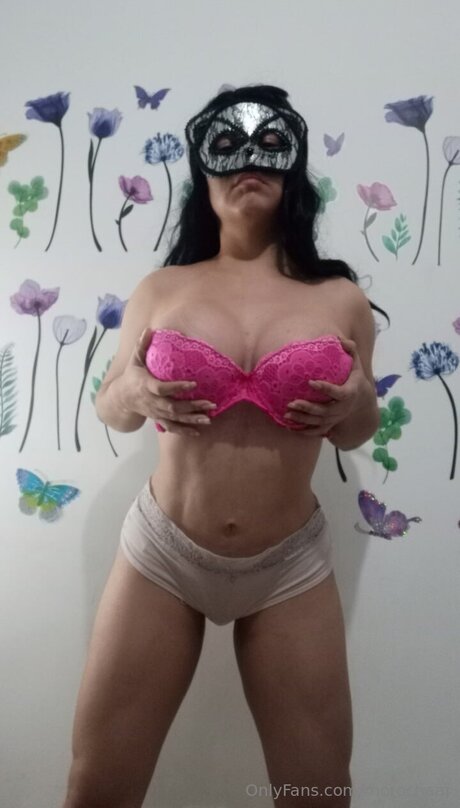 Morochaar xxxモデル 画像